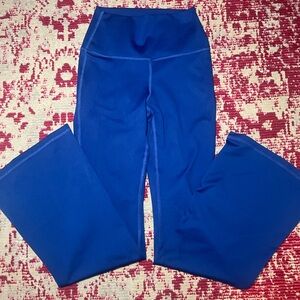 GILLY HICKS ACTIVE RECHARGE HIGH-RISE FLARE LEGGINGS